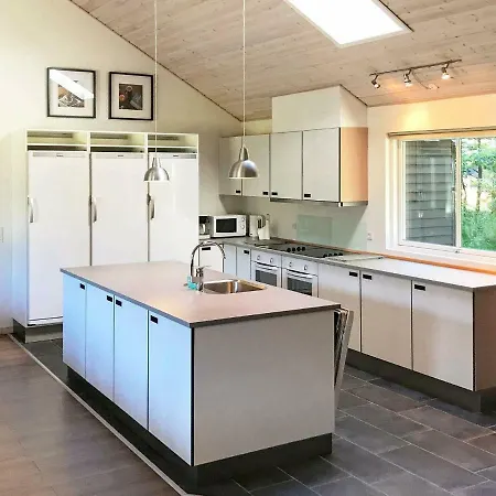 Eight-bedroom Holiday In 1 Casa de Férias